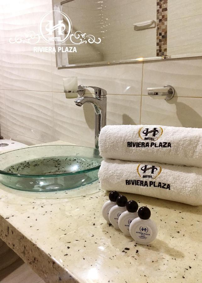 בוקארמנגה Hotel Riviera Plaza מראה חיצוני תמונה